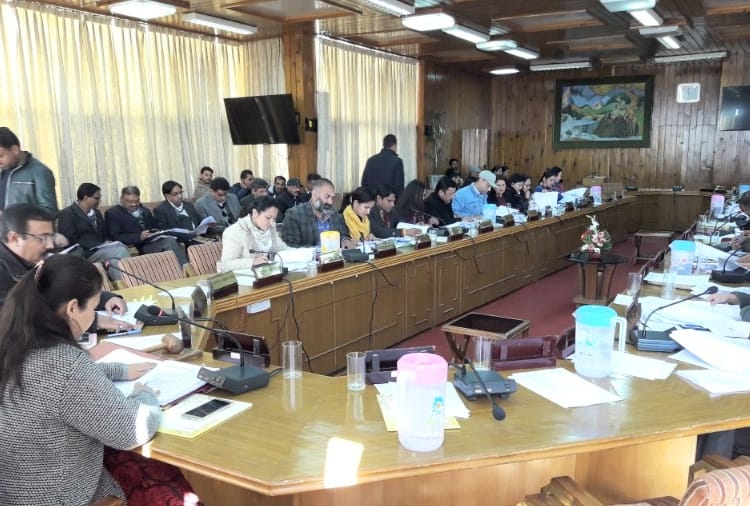 councilors rejected proposal of  property tax hike in mc shimla house