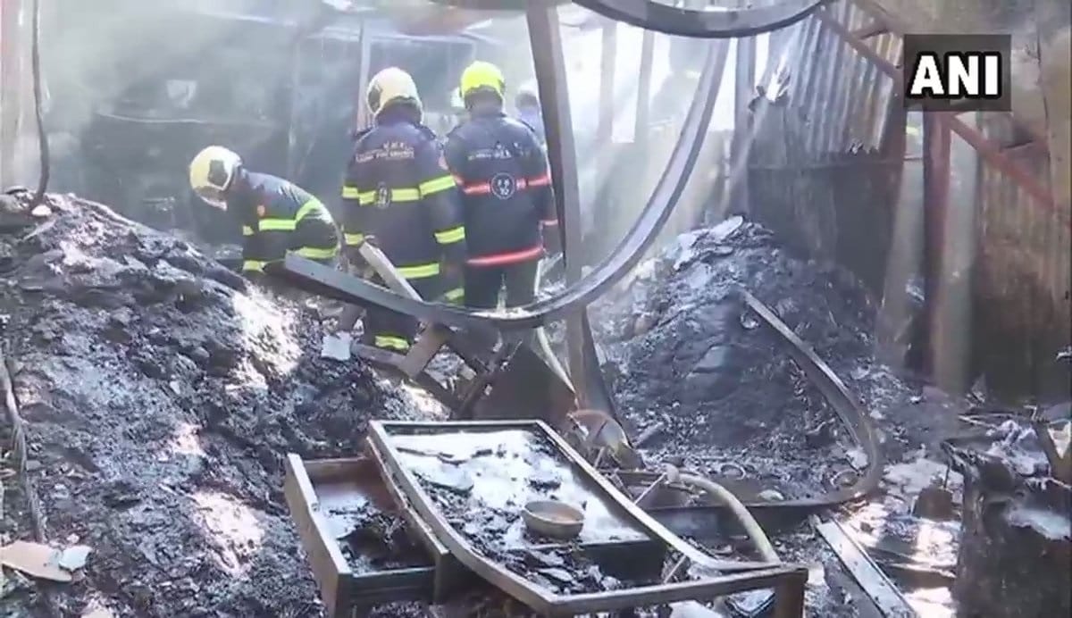  Mumbai: in Goregaon East Fire breaks out in a factory