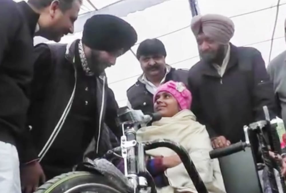 A Divyang girl asked a question from navjot singh sidhu