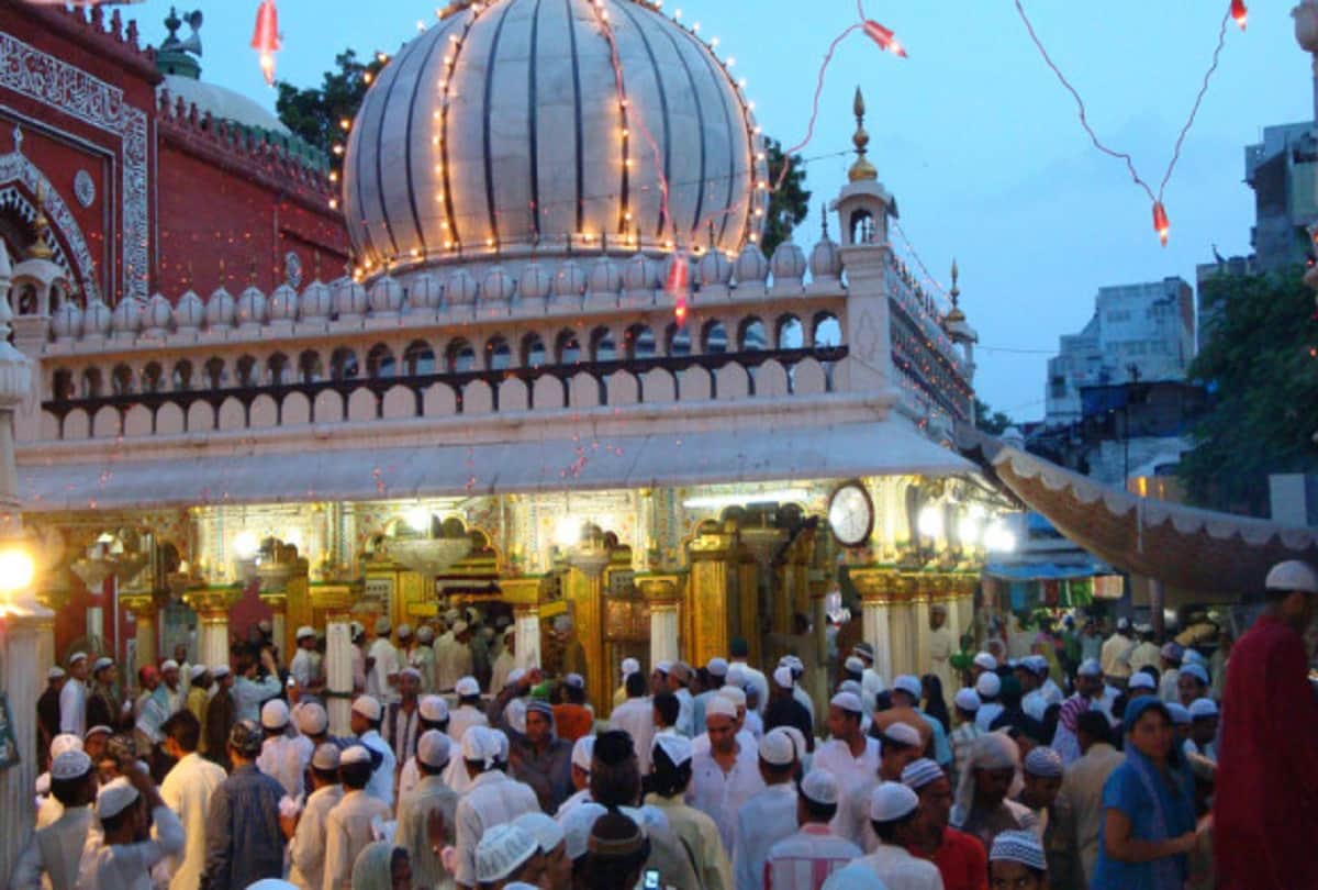 unknown destination in delhi for visit things to do NCR connaught place khan market