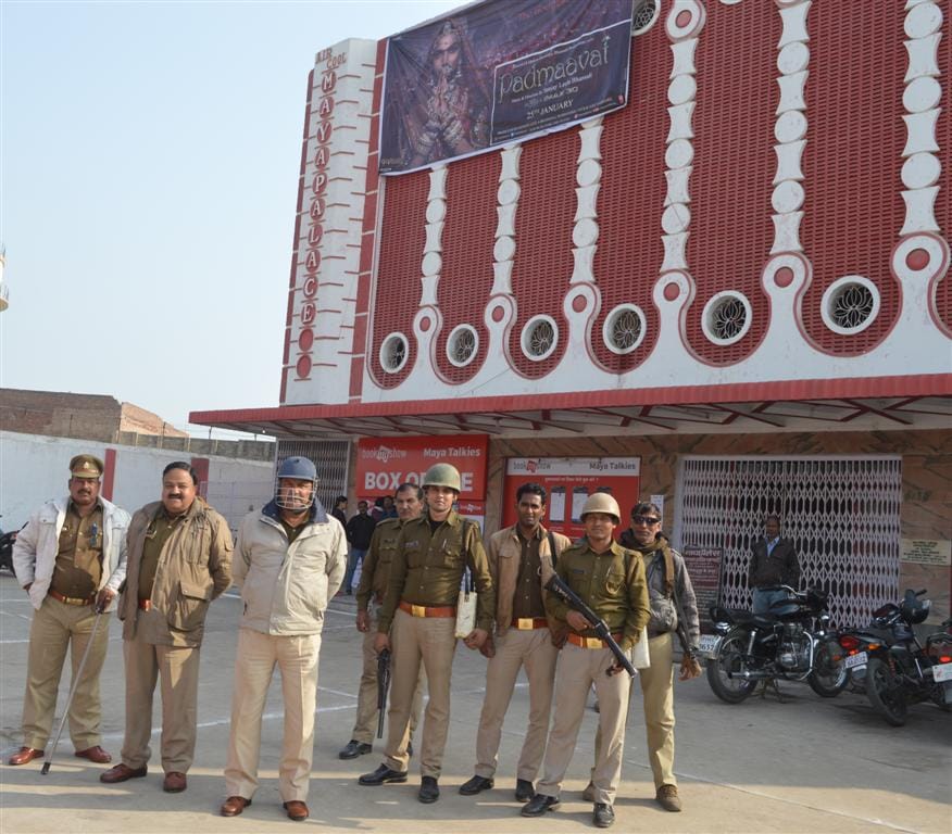  Padmav's demonstration in a strict police guard