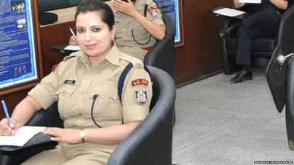 These kashmir girls IPS Ruveda Salam and Ayesh Ajiz have created history