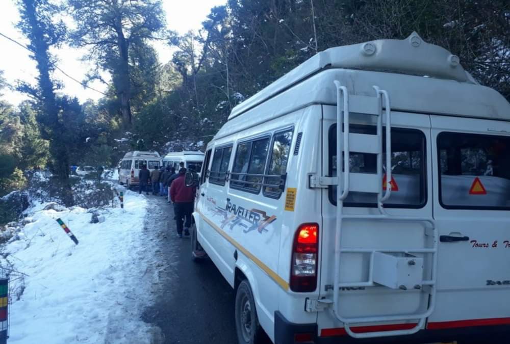 snowfall start in uttarakhand kedarnath
