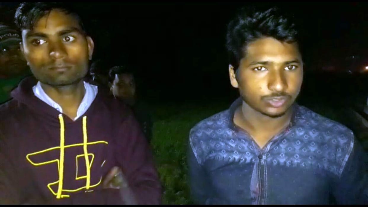 loot  with shopkeepers in gajraula