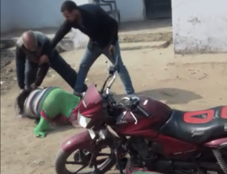 Female teacher beaten by school principal in azamgarh