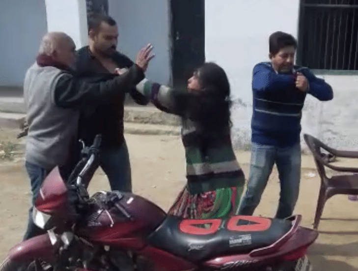 Female teacher beaten by school principal in azamgarh