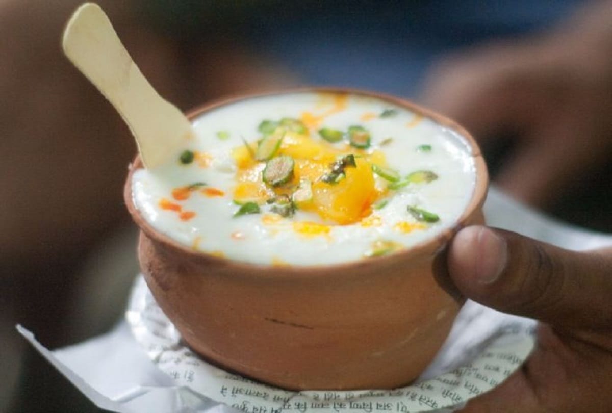 Banarasi Malaiyo Is Sweet Prepared With Dew And Milk