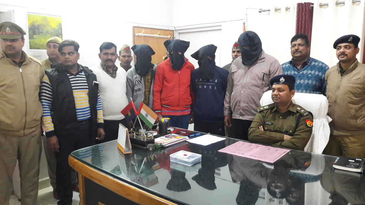78 peti english wine to four arrested