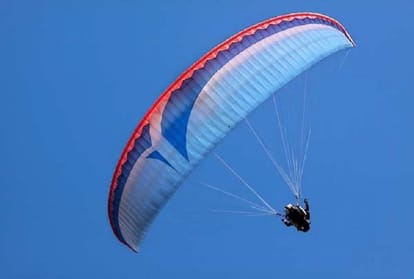rajasthan nagaur paraglider accident due to chineessee manjha operator died 