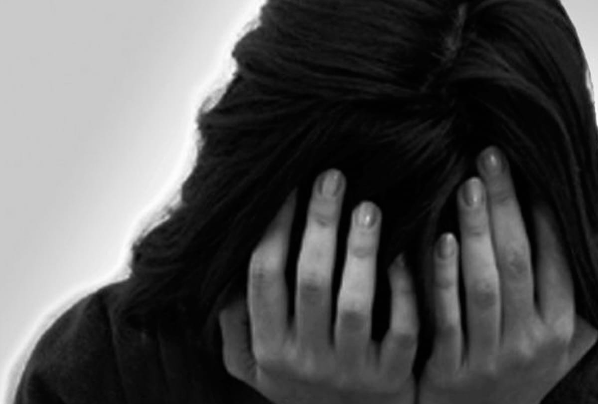 Forcibly raped in a hut in banda