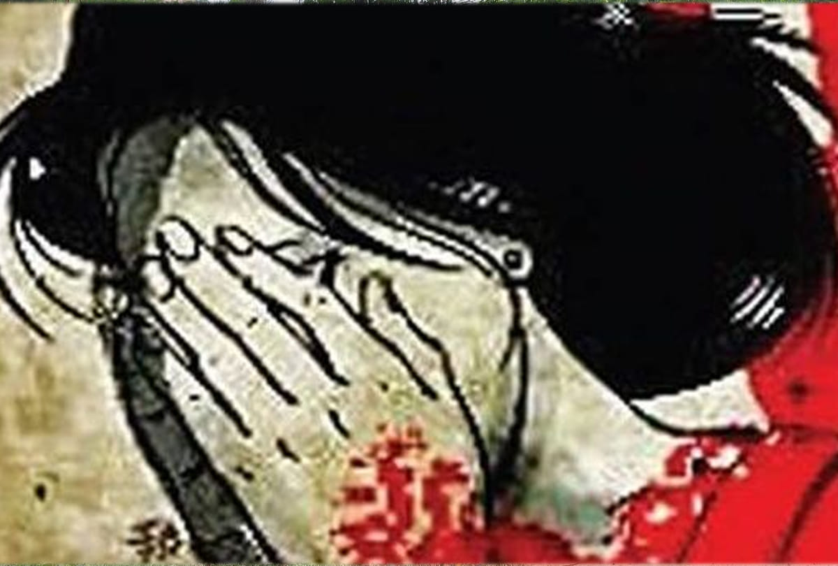 Forcibly raped in a hut in banda