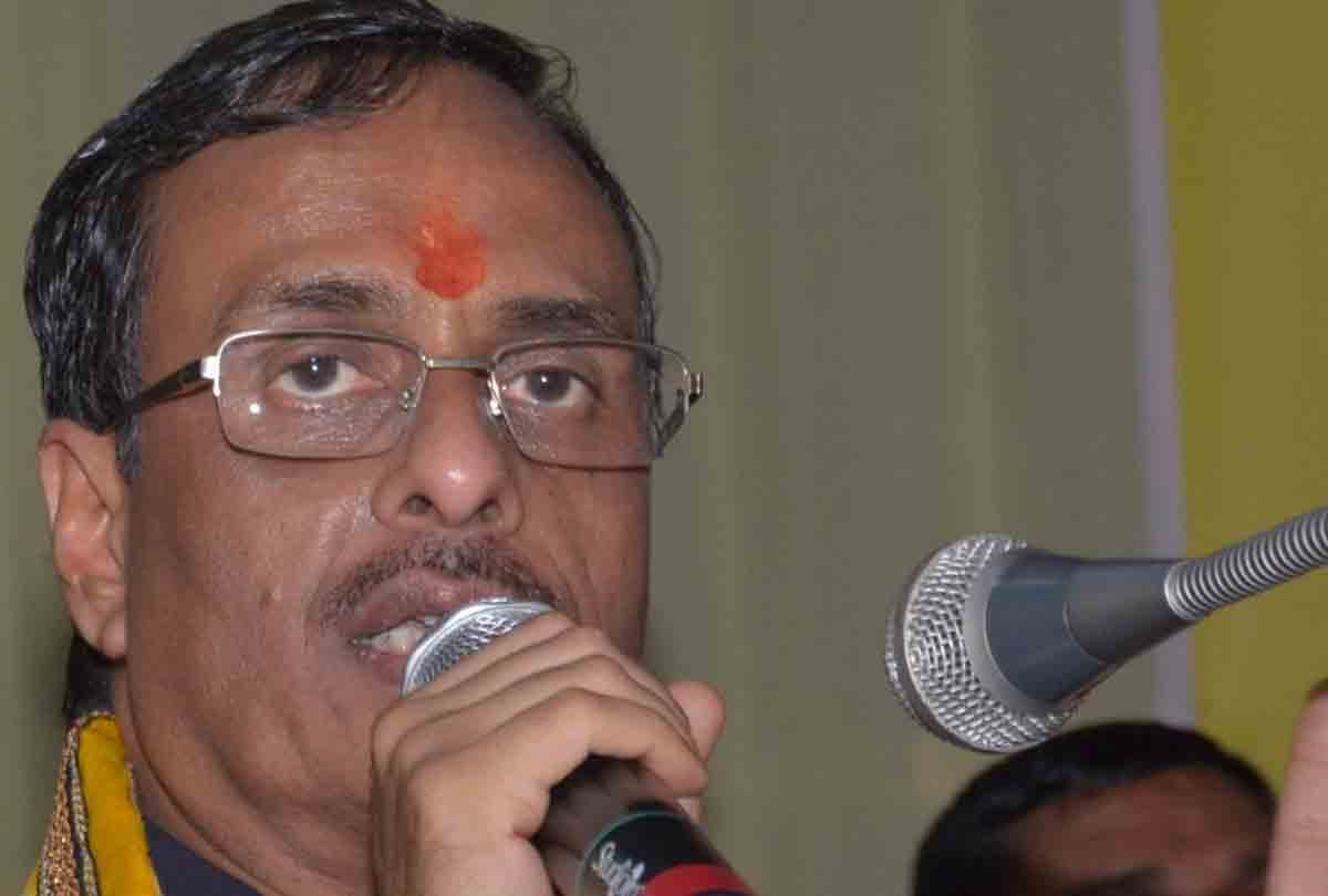deputy cm dinesh sharma in kanpur