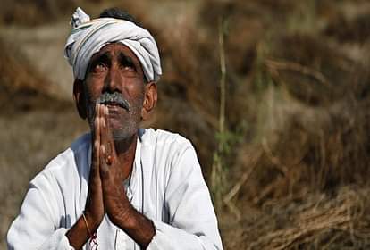 Agra farmers did not get dust storms componsassion yet