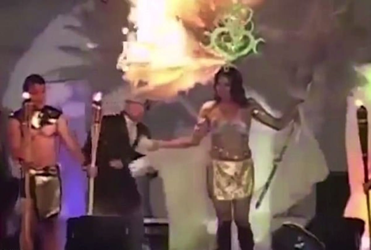 beauty pageant contestants headgear catches fire on stage