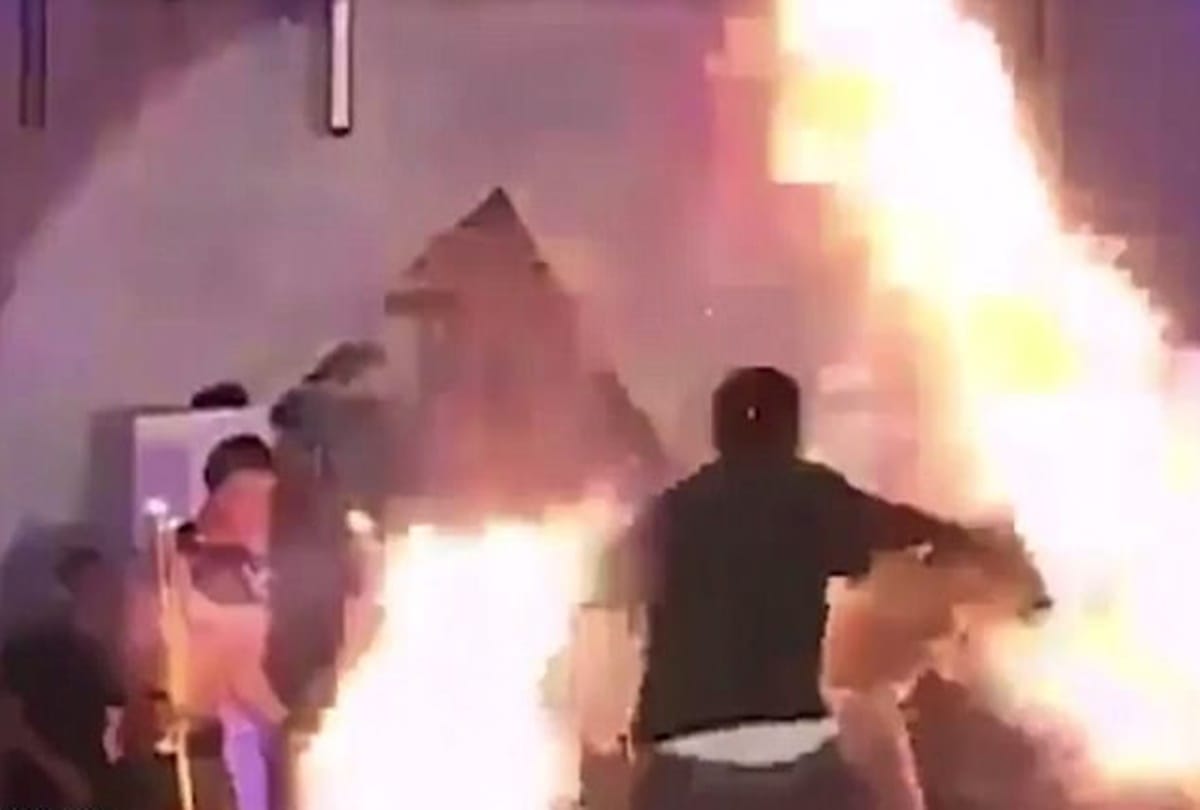 beauty pageant contestants headgear catches fire on stage