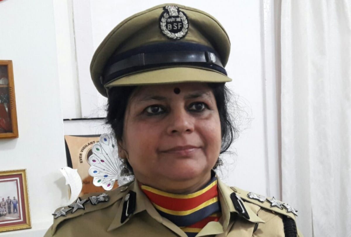 manishi dubey was given seva police medal