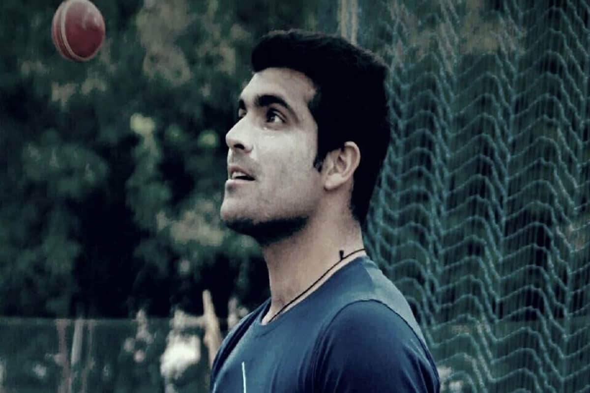 labour son Manzoor Dar sold by Kings eleven Punjab in ipl auction