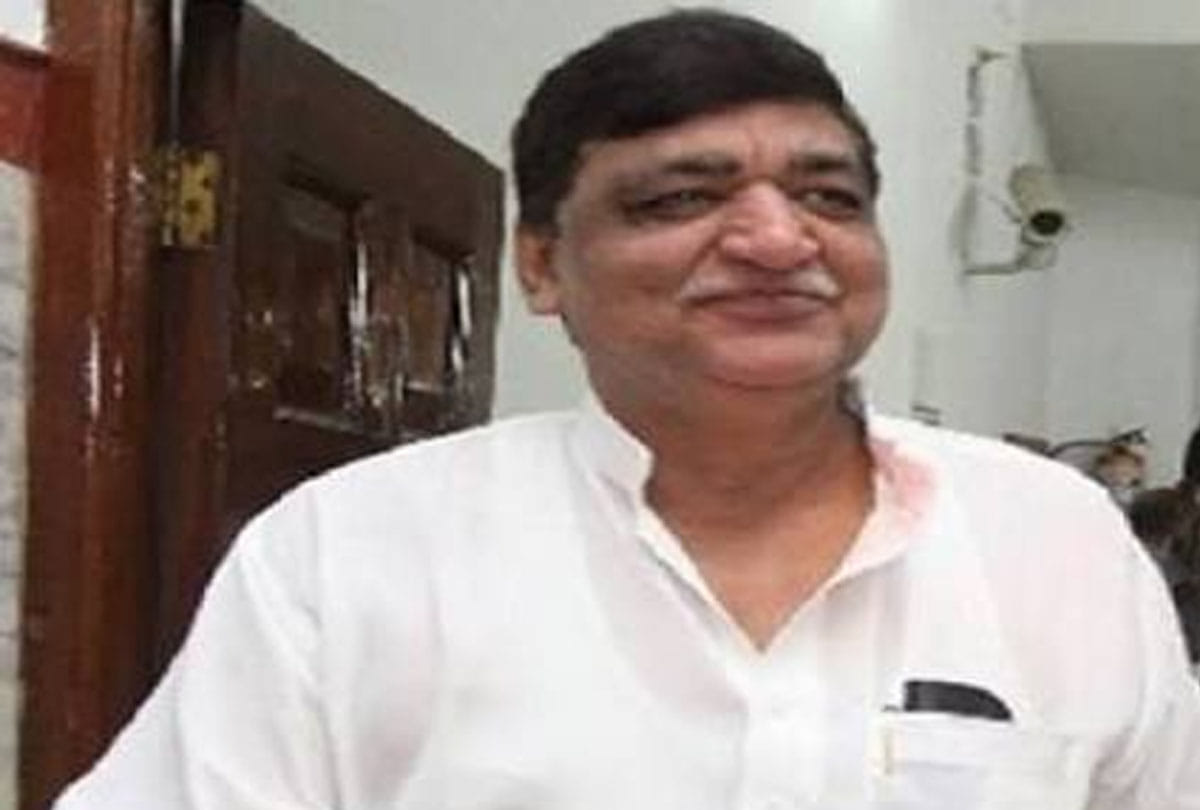 samajwadi party's protests against government policies