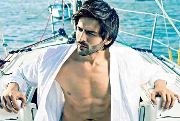 sonu ke titu ki sweety actor kartik aaryan opens about his struggle in mumbai