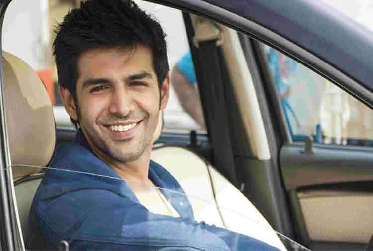 sonu ke titu ki sweety actor kartik aaryan opens about his struggle in mumbai
