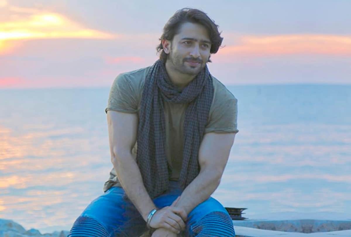 On International Womens Day TV Actor Shaheer Sheikh Posted Childhood Picture With His Sisters