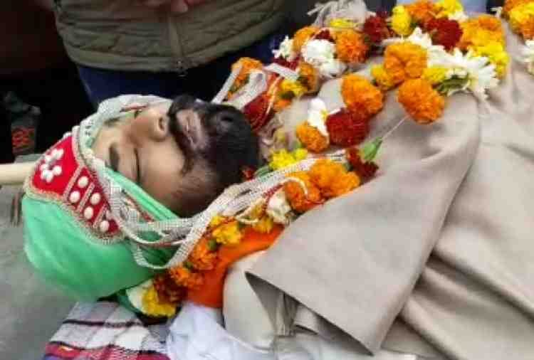 gangster vicky gounder funeral, killed in police encounter