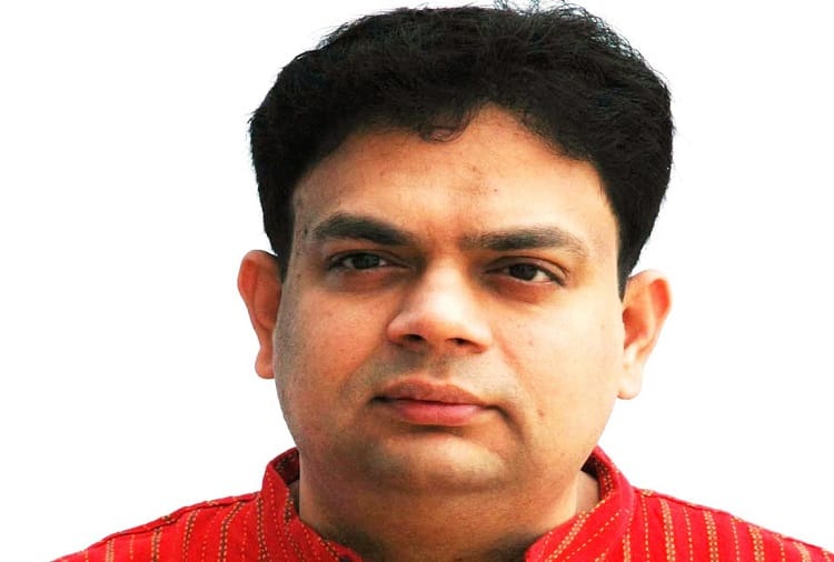 JLF: Yatindra Mishra says that old filmy songs should be added in school school syllabus