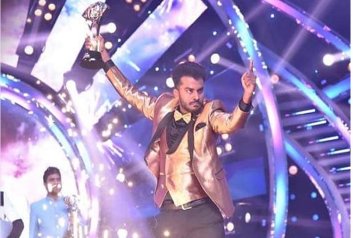 Rapper Chandan Shetty winner of the bigg boss 5 kannad winner