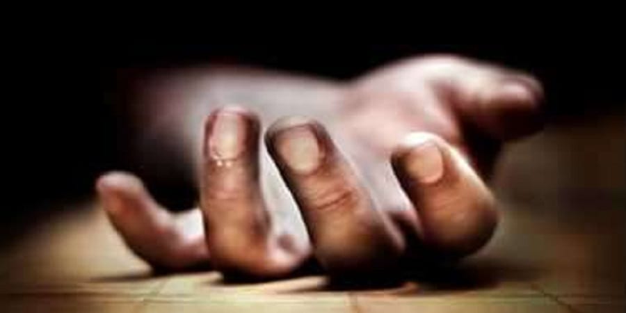 Assistant Defense Property Officer dies at railway station