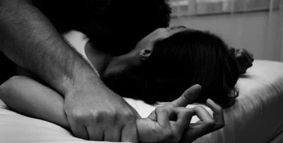Rape with woman two years, the victim asked for justice