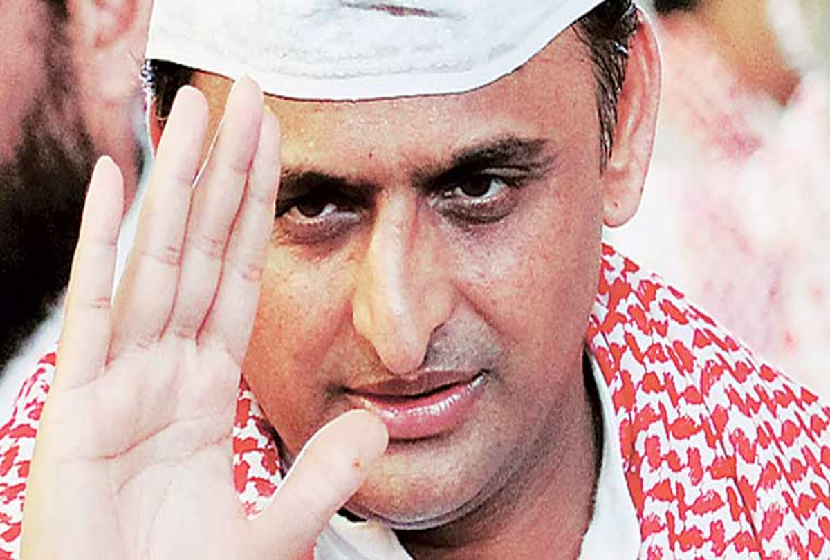 akhilesh yadav statement on kasganj