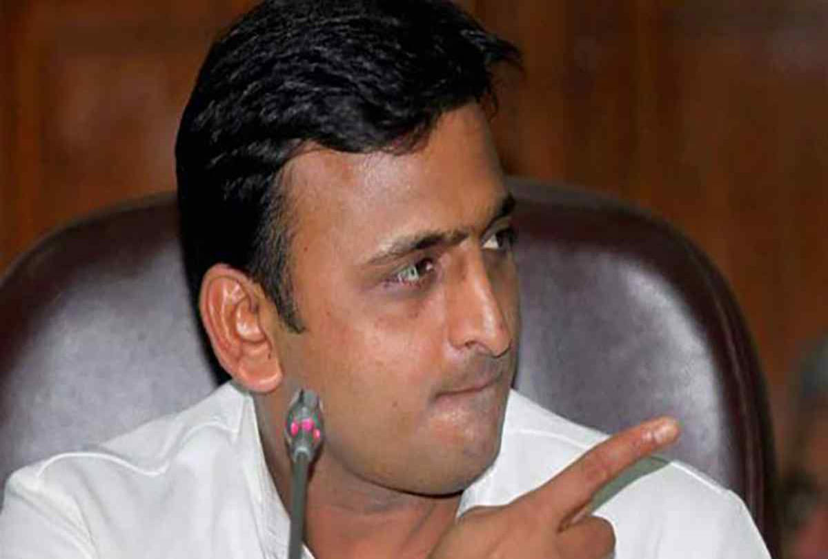 akhilesh yadav statement on kasganj