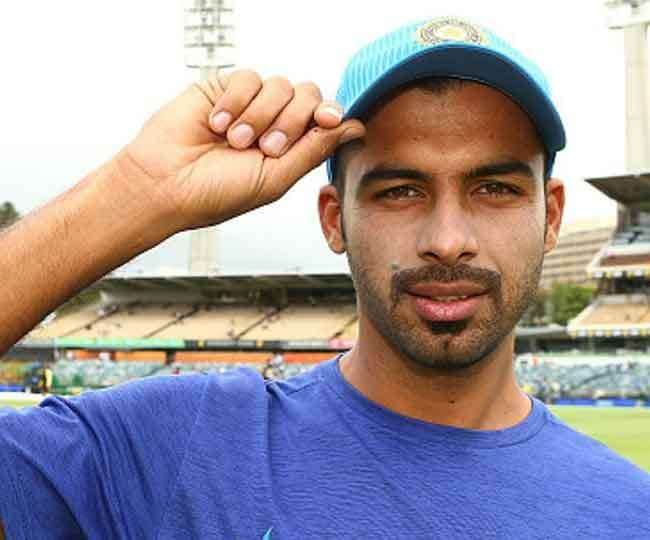 Indian Premier League 2018 Barinder Sran auctioned by Kings XI Punjab