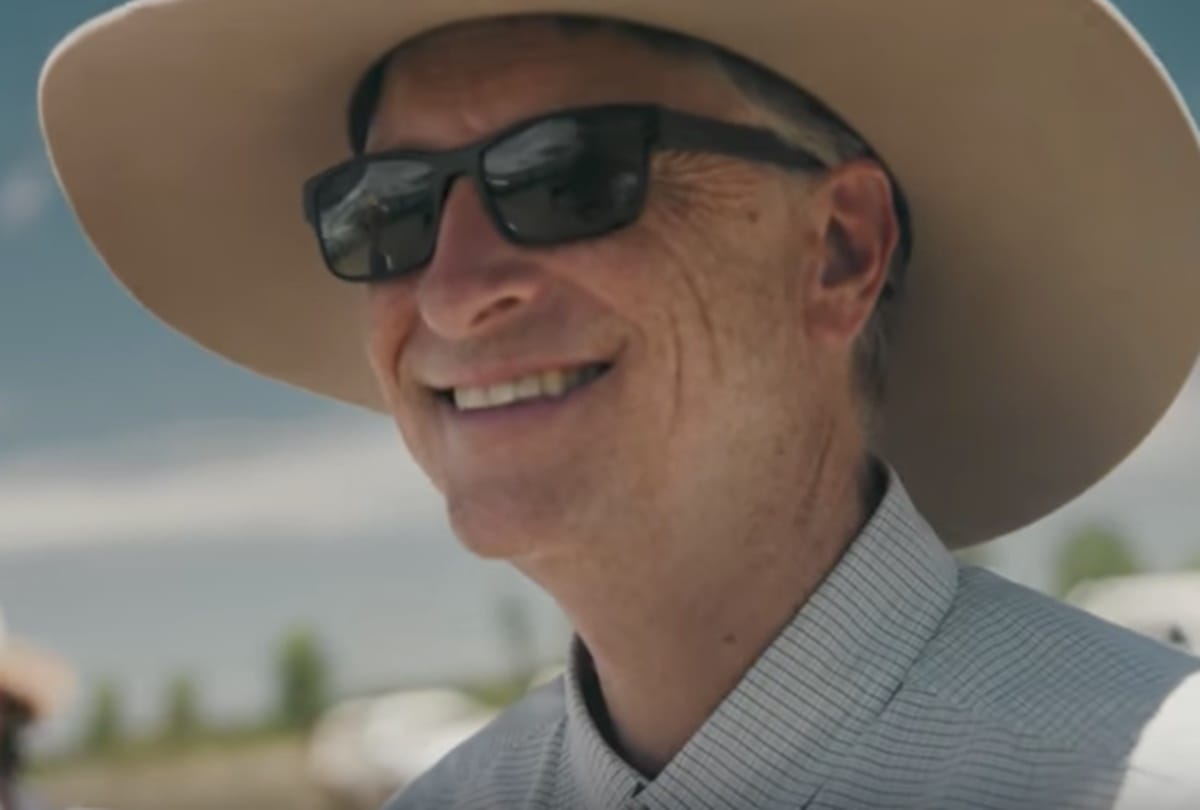 Bill Gates  invests in Government project to create a SUPER COW