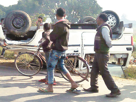 five people injured in bolero accident