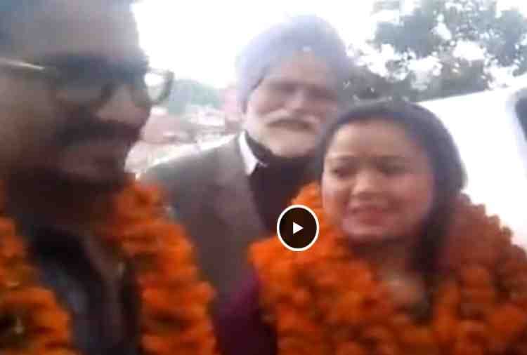 comedian bharti singh cried on warm welcome at amritsar