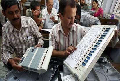 rajasthan election commission try new technique in lok sabha by poll first time
