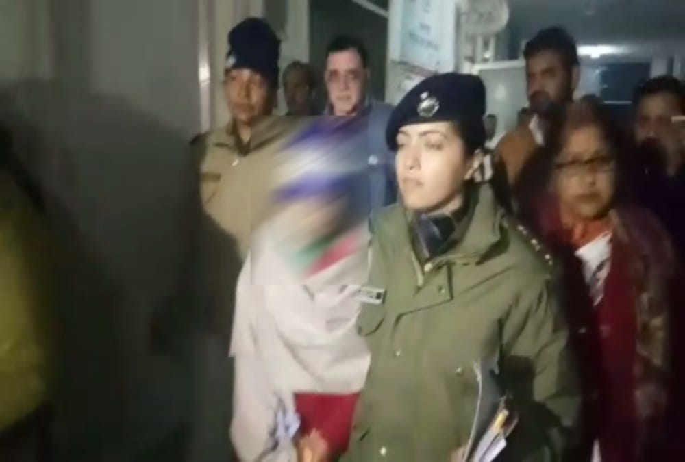 Minor girl badly beaten in judge house haridwar