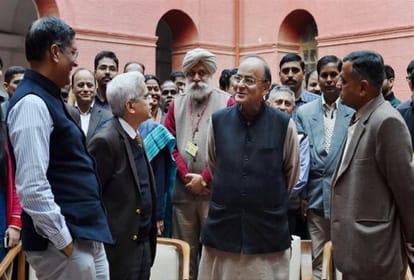 economic survey to be placed today in parliament, these sectors to be in focus