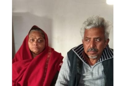 A couple of raebareli donate the body organs of their son when he died. 
