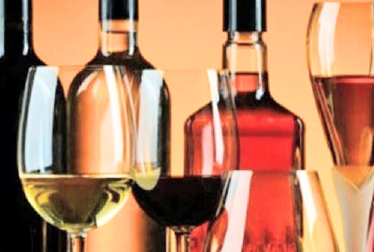  himachal govt terminated 56 wholesale liquor licence