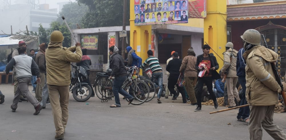 kasganj riot last rite of a body done after hours 16 
