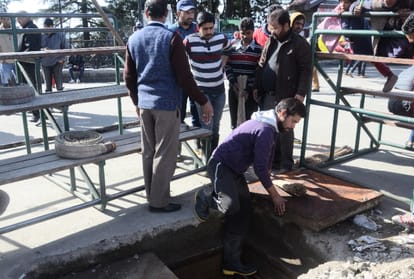 big Cracks in ridge tank made during British rule