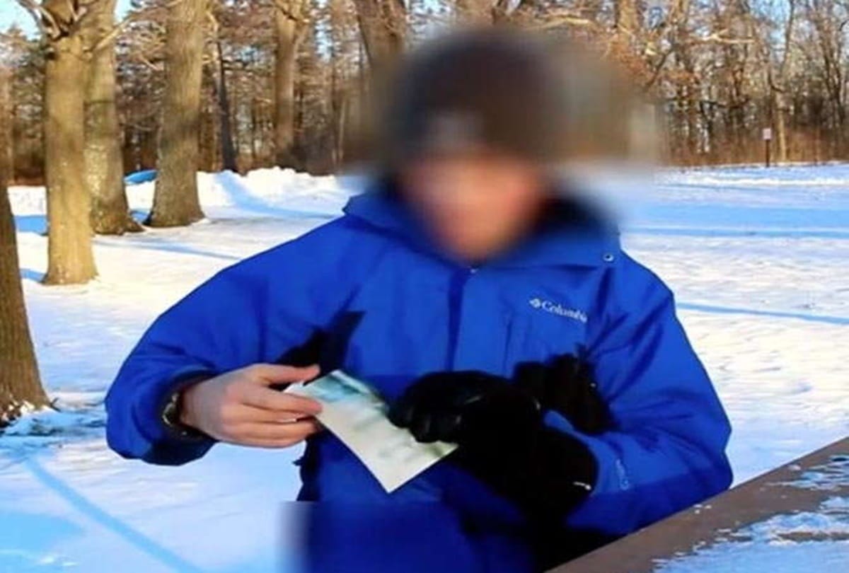 this time traveller claims to have travelled to the year 6000