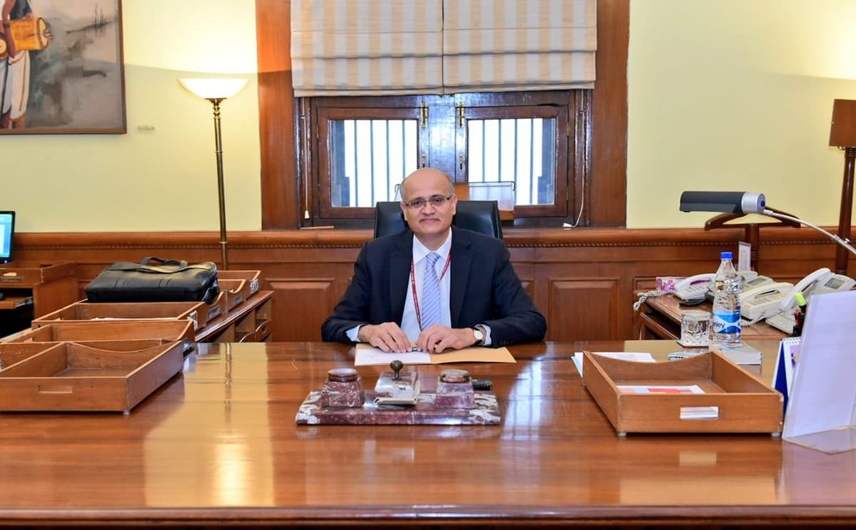 Vijay Gokhale will take charge of Foreign Secretary Today
