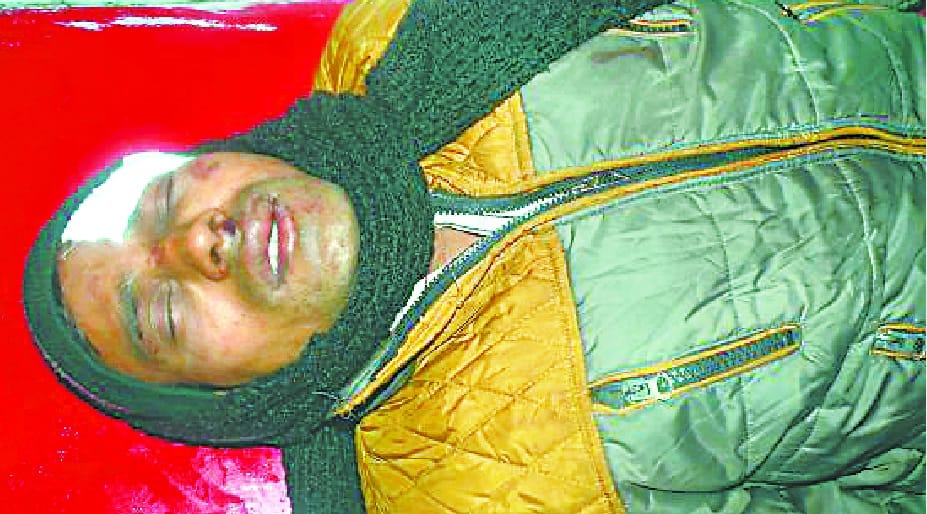 Ambulance personnel looted 48 thousand in rudrapur