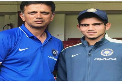 Kamlesh Nagarkoti became a star cricketer in greed of iphone
