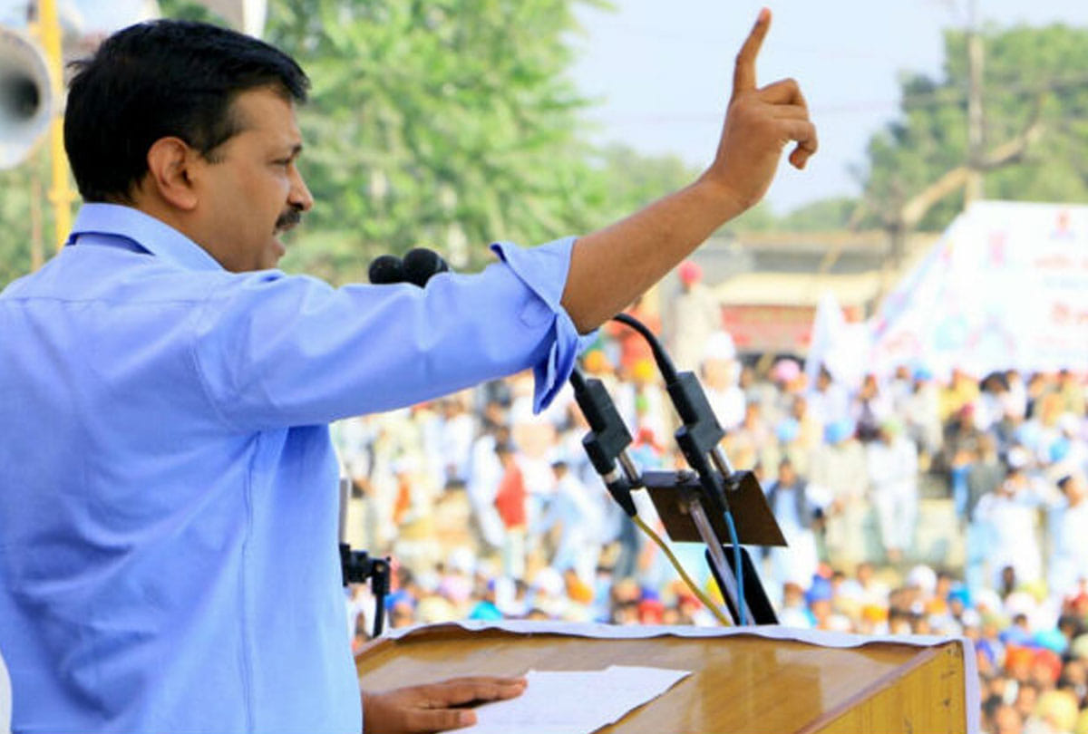 have you noticed that delhi cm arvind kejriwal has changed his look and now he looks different