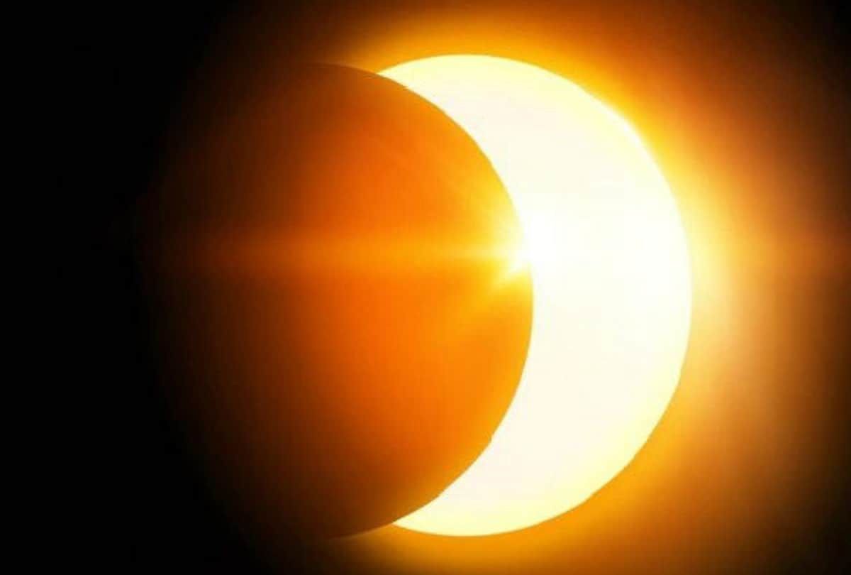 know all myths and reality related to lunar eclipse 2018
