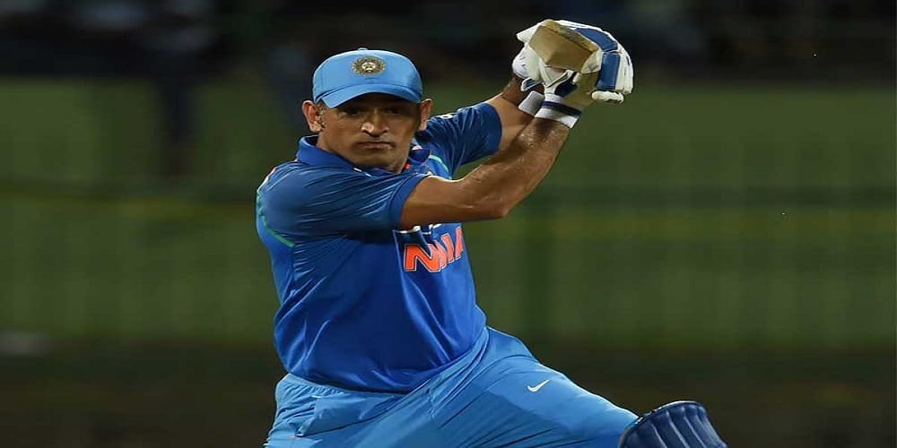 india v south africa odi series dhoni creates these two records
